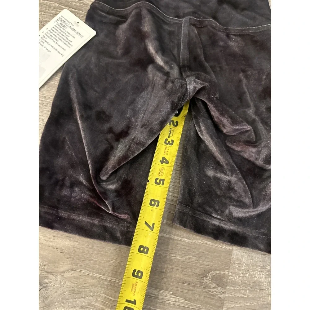 LULULEMON WUNDER LOUNGE Biker Yoga SHORTS 8